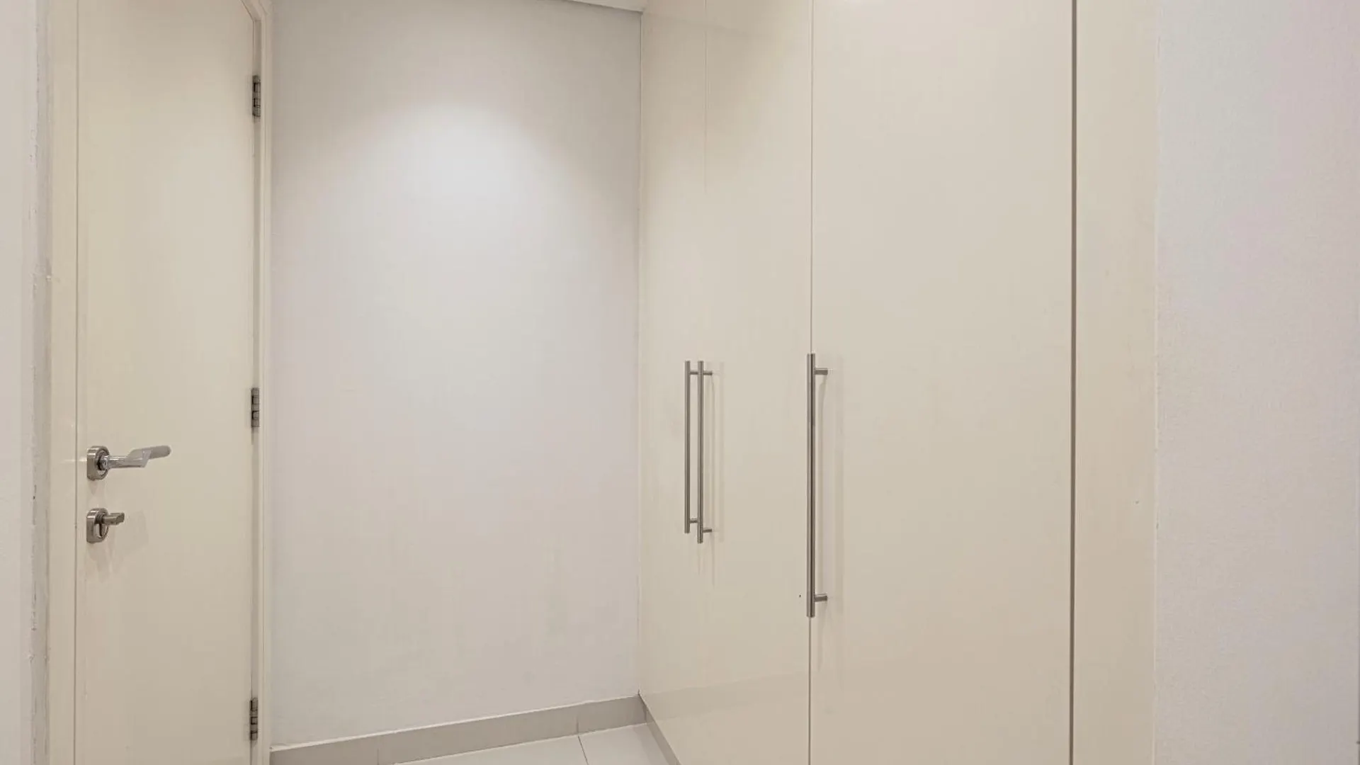 Next'House - Downtown Views Host Hostel Dubai