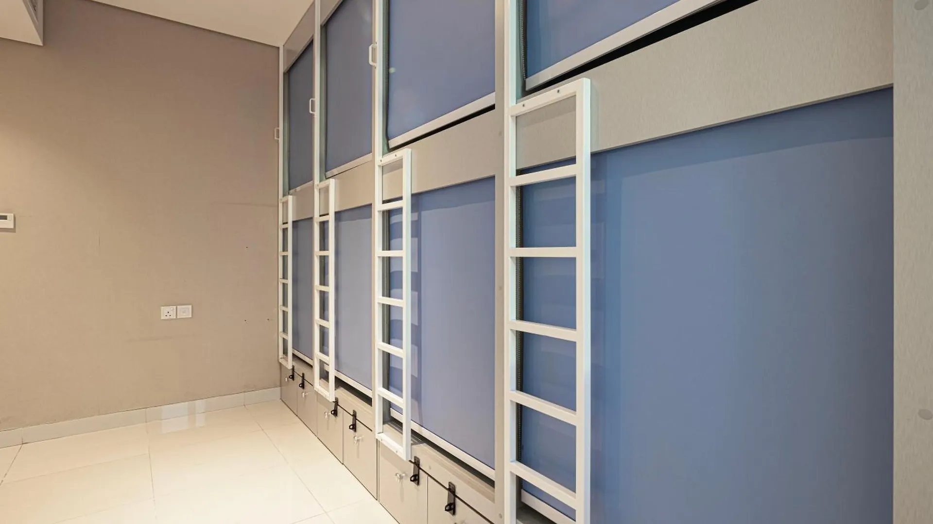 Next'House - Downtown Views Host Hostel Dubai