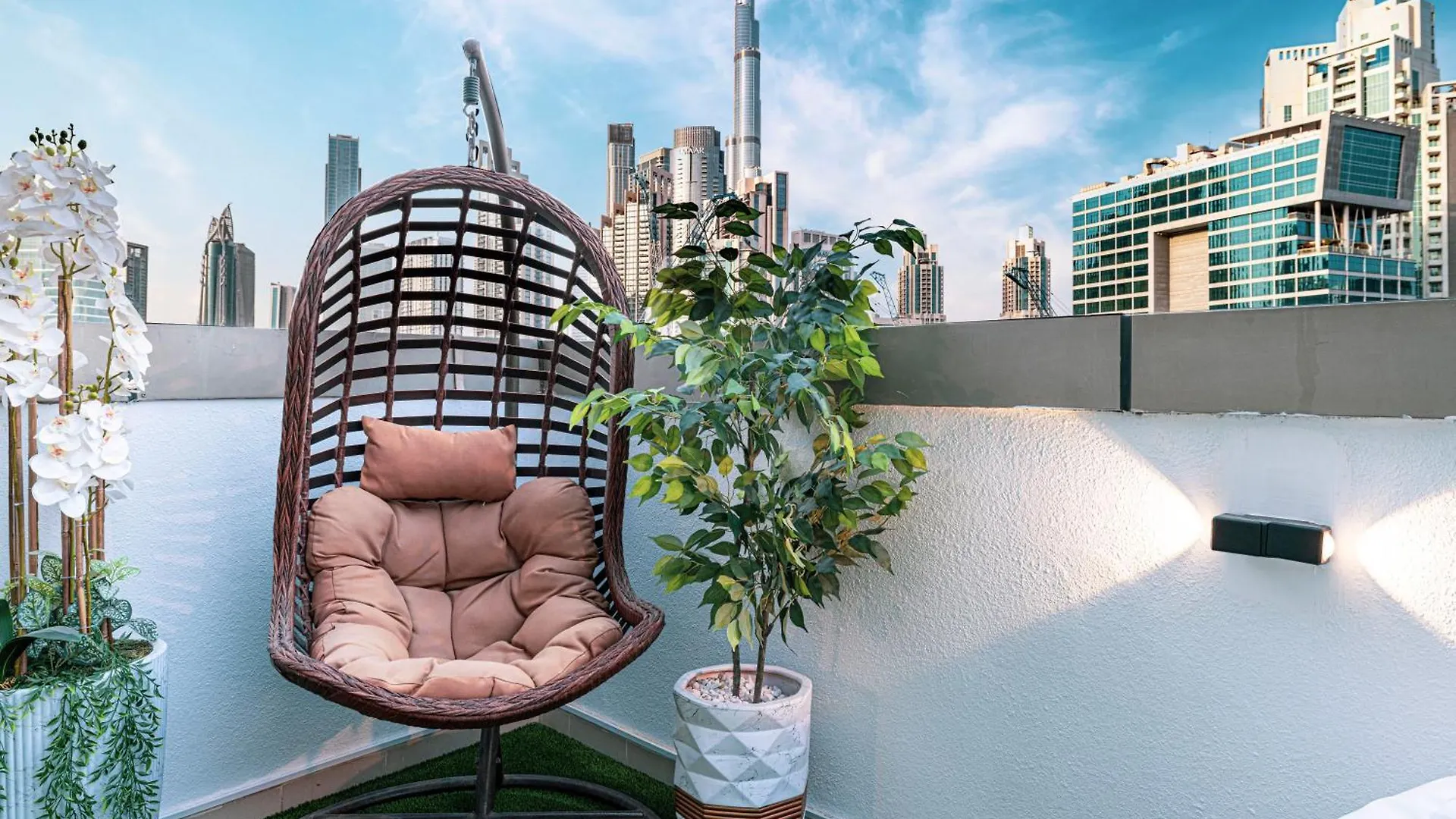 Next'House - Downtown Views Host Hostel Dubai