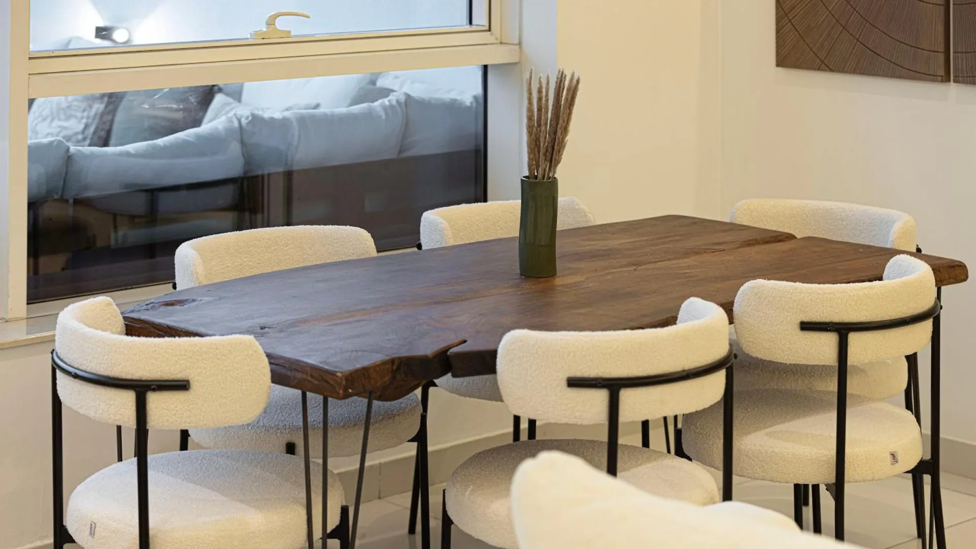 Next'House - Downtown Views Host Hostel Dubai